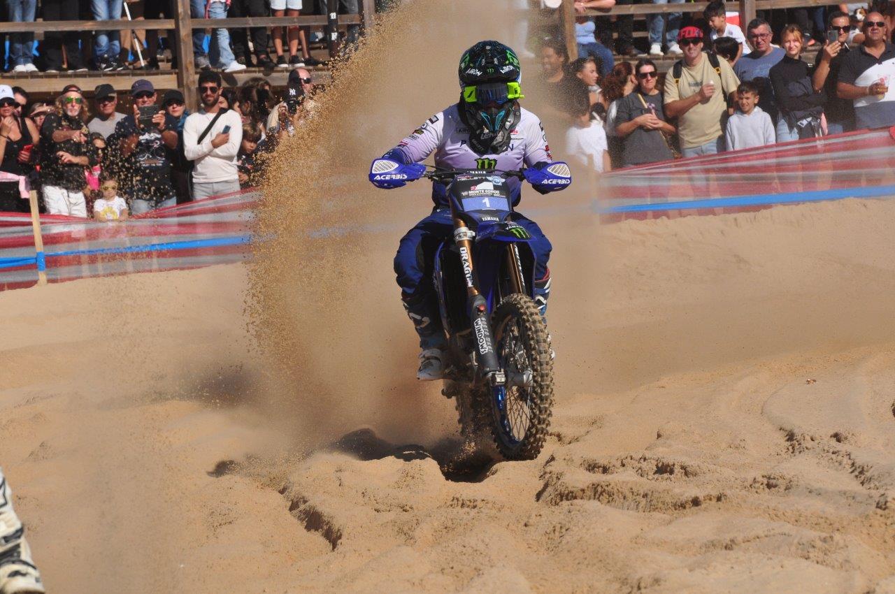 Sul Informação - Monte Gordo Sand Experience consagra primeiros vencedores da Taça do Mundo de Corridas em Areia