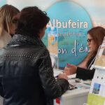 Sul Informação - Câmara e empresários promovem Albufeira no Salon des Vacances em Bruxelas