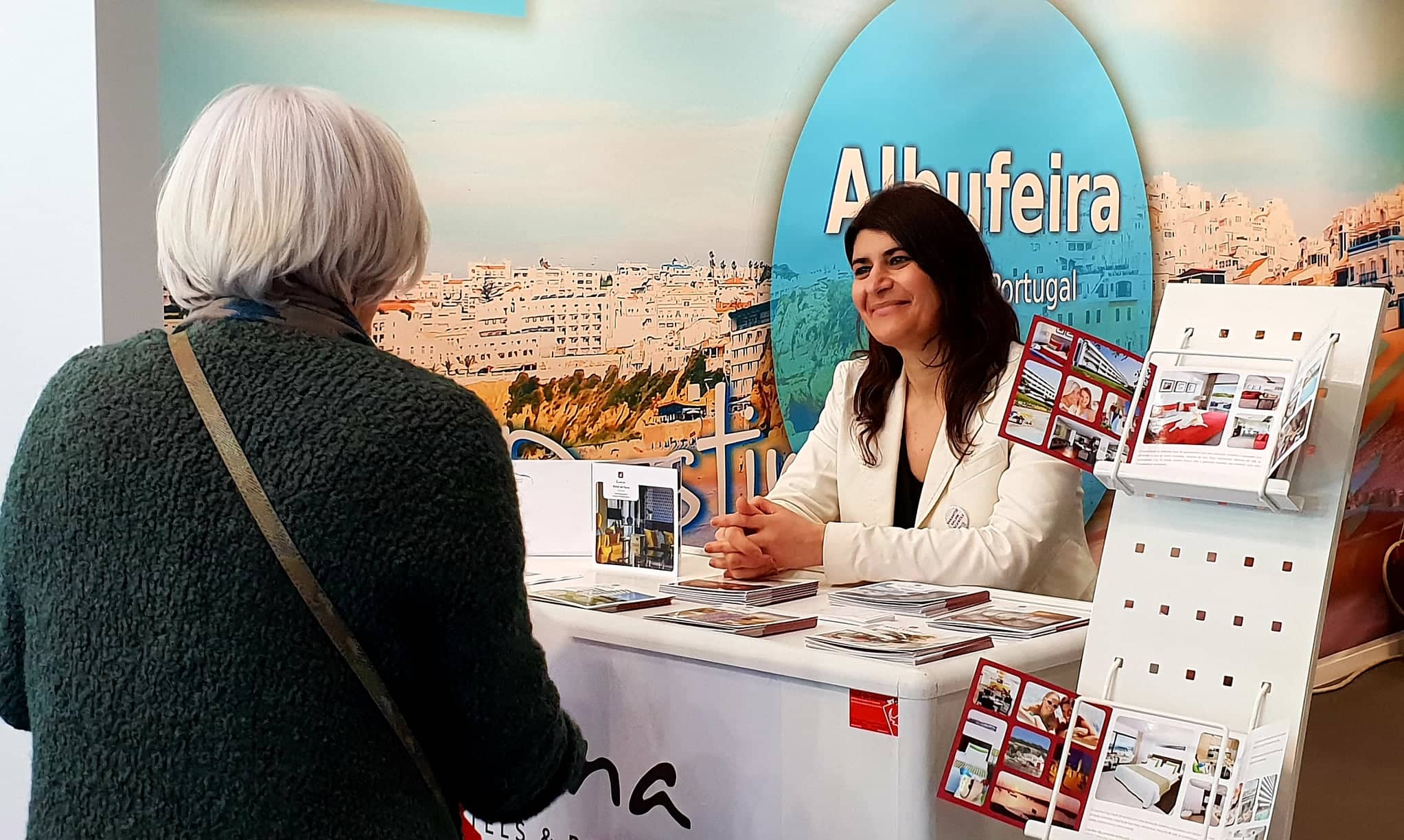 Sul Informação - Câmara e empresários promovem Albufeira no Salon des Vacances em Bruxelas