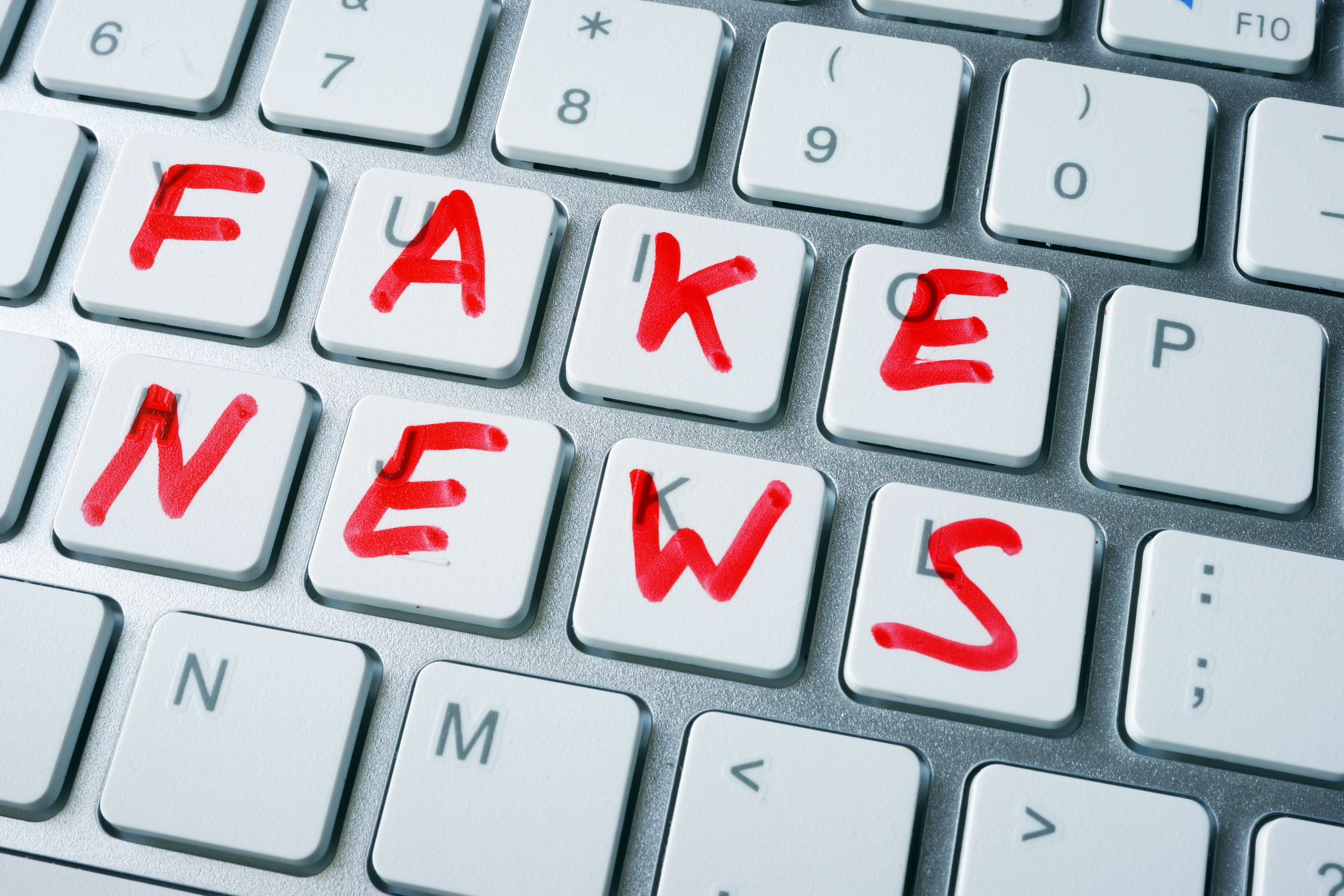 Sul Informação - Porque acreditamos em Notícias Falsas ou Fake News?