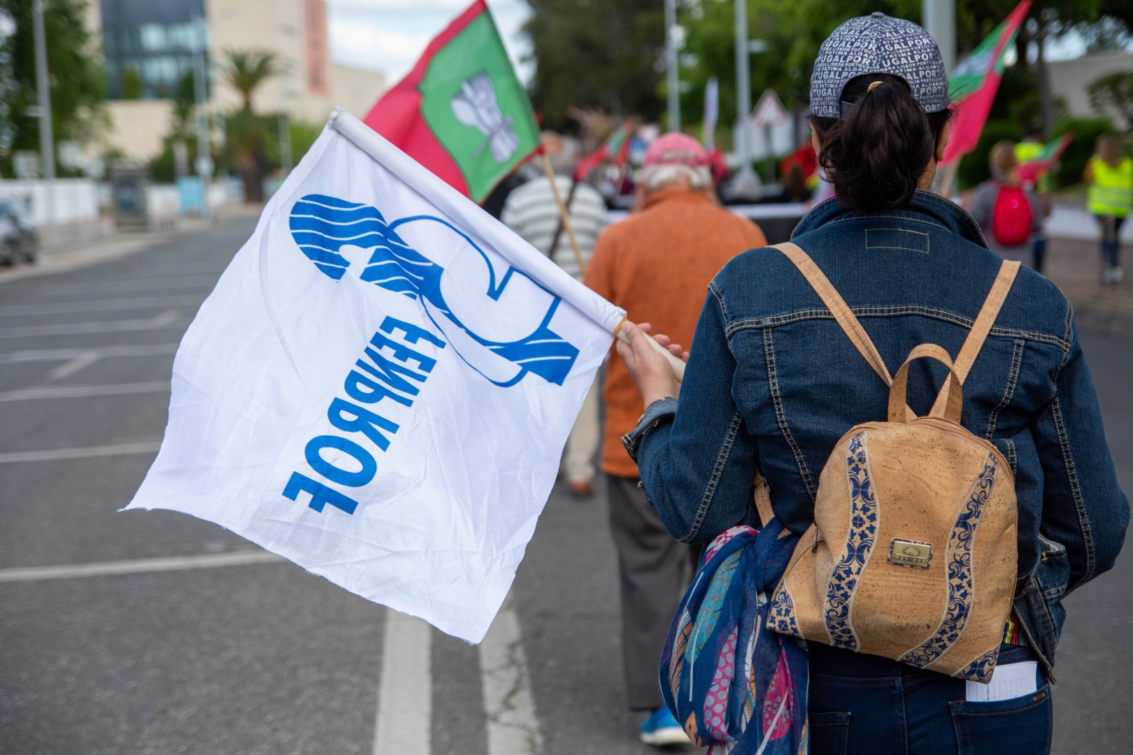 Sul Informação - Desfile do 1º de Maio destaca perda de direitos laborais durante a pandemia [fotogaleria]