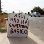 Sul Informação - Há quem não tenha água nem esgotos junto à EN125 e Aleixo diz que a culpa é da concessionária da estrada