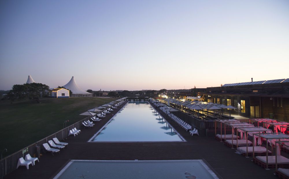 Sul Informação - Algarve é a região do país com mais hotéis com «incríveis piscinas»