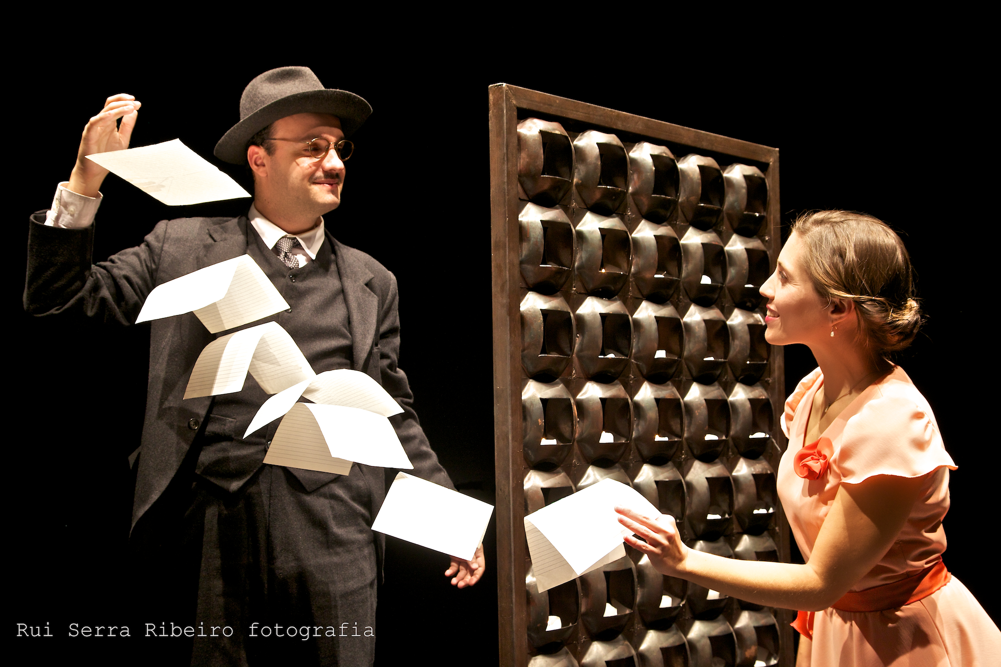 Sul Informação - «As Cartas Ridículas» de Fernando Pessoa sobem ao palco do Lethes