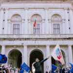Sul Informação - Comitiva foi de Faro a Lisboa para entregar em mãos candidatura a Capital Europeia da Cultura