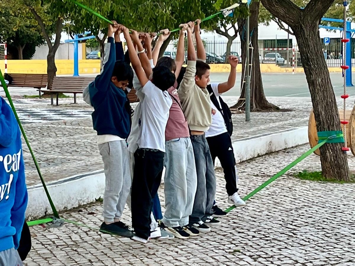 Sul Informação - Em Tavira, os recreios ganham nova vida para serem um recurso pedagógico