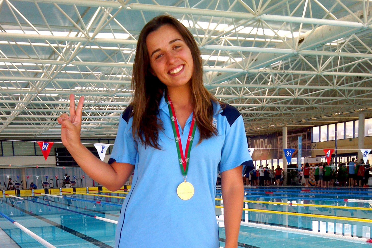 Sul Informação - Nadadora de Olhão conquista tri-campeonato nacional e bate recordes em natação adaptada