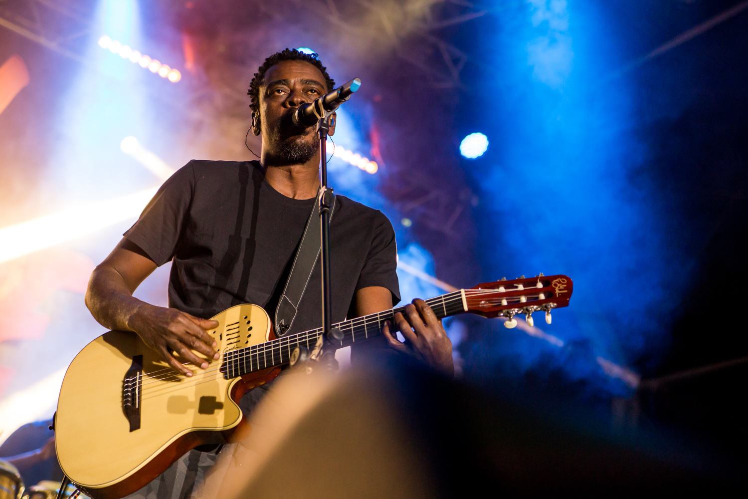 Sul Informação - Festival do Marisco terminou «em apoteose» ao som de Seu Jorge