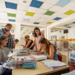 Sul Informação - Entrega de tablets e material escolar em Olhão está concluída