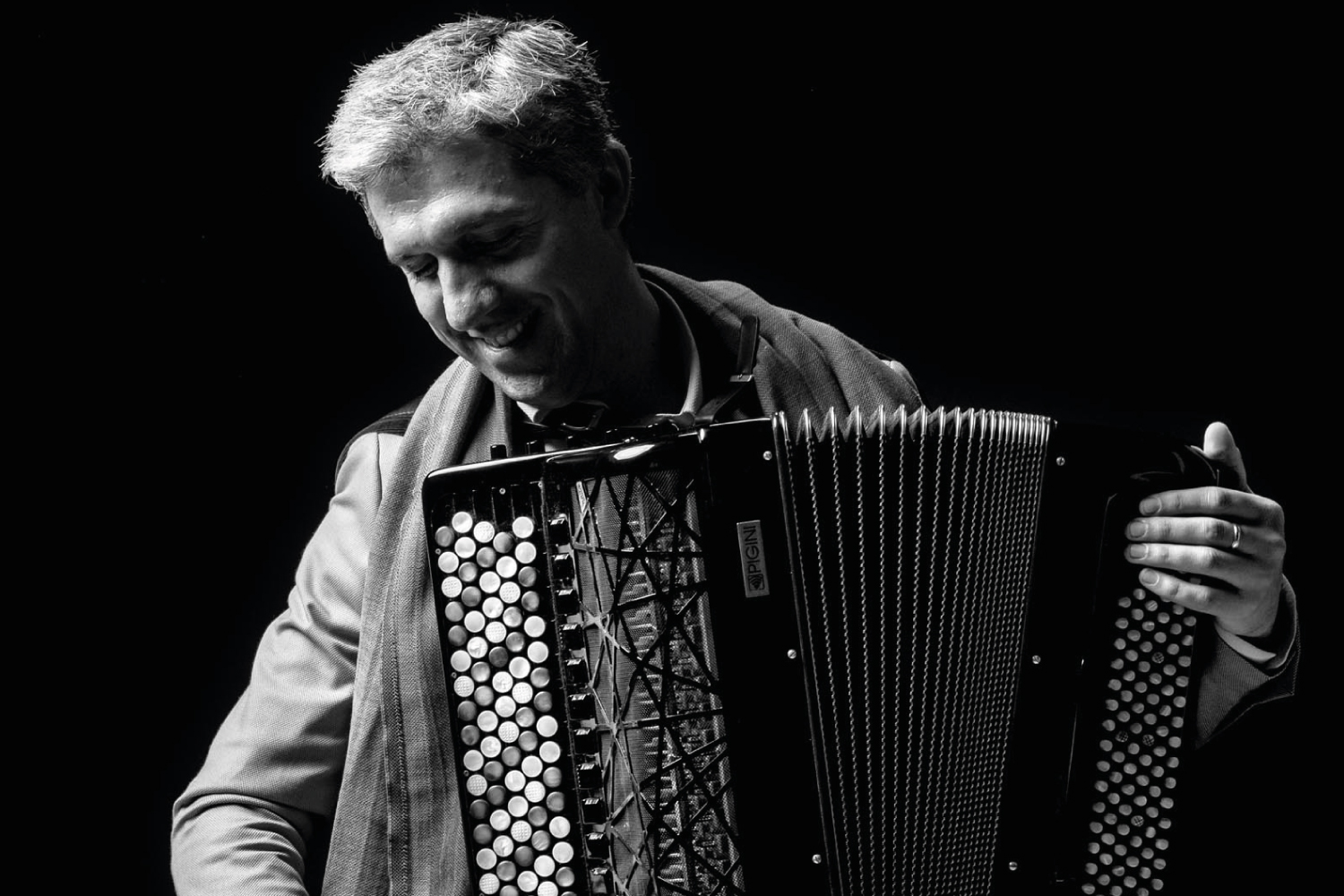 Sul Informação - Gonçalo Pescada presta tributo a Astor Piazzolla num concerto em Olhão