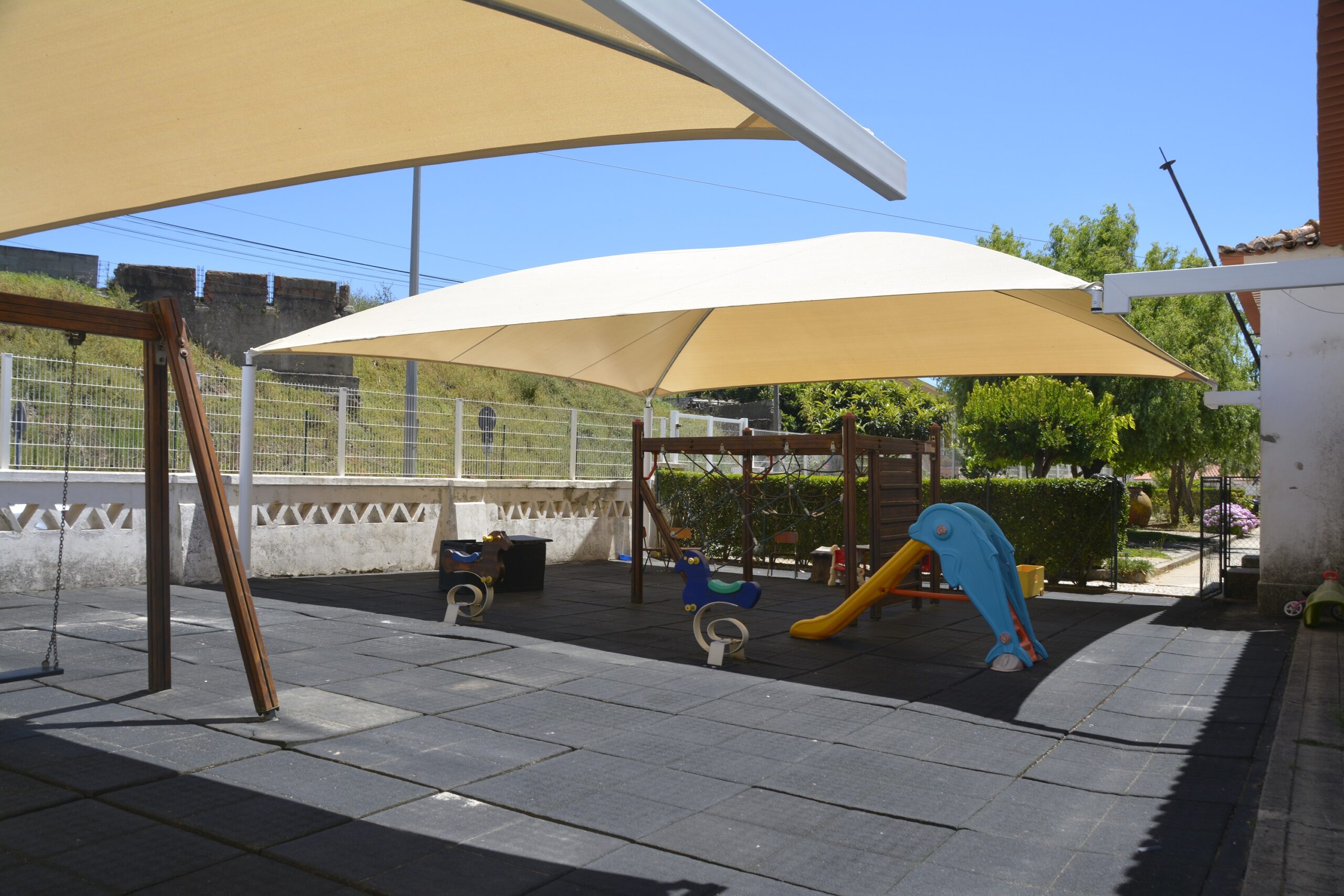 Sul Informação - Santiago do Cacém requalifica espaços de recreio de escolas básicas e jardins de infância