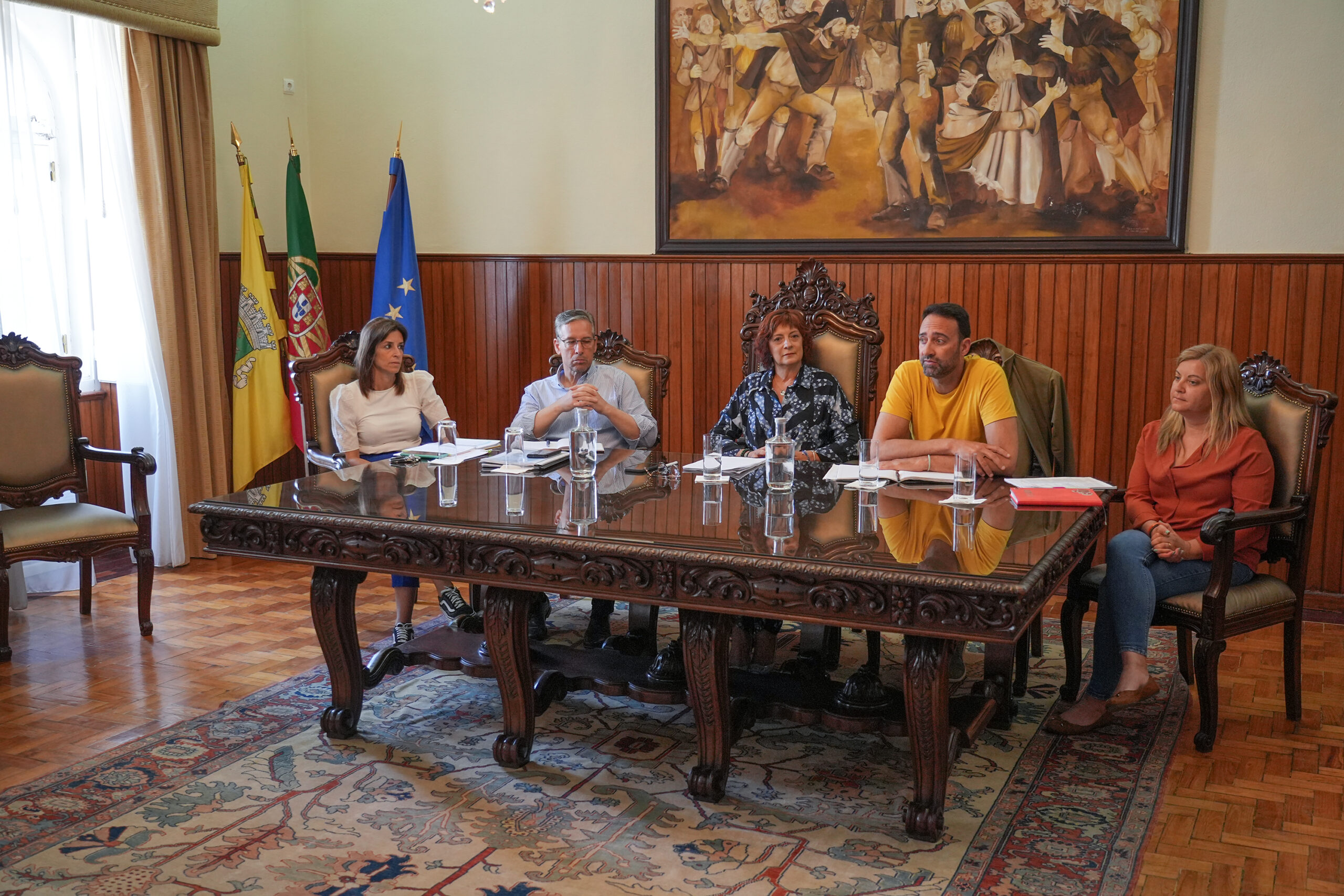 Sul Informação - Olhão reúne com comunidade escolar para debater articulação com a CPCJ