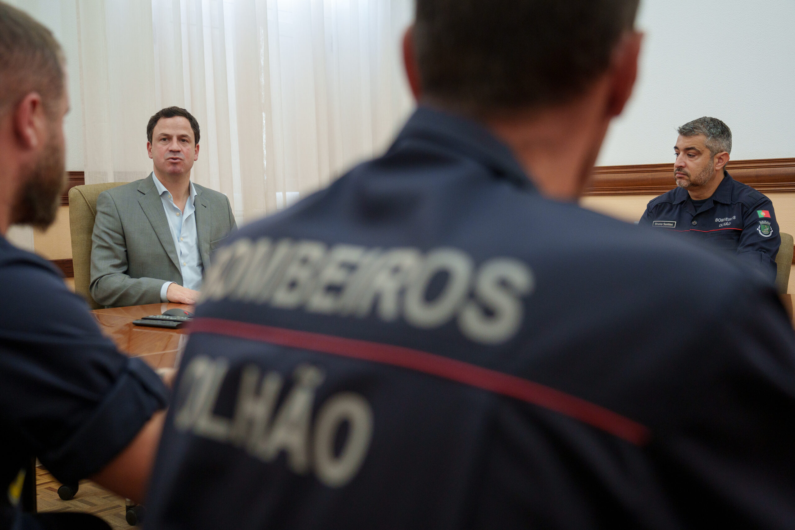 Sul Informação - Ricardo Calé agradece trabalho dos bombeiros olhanenses em Valência