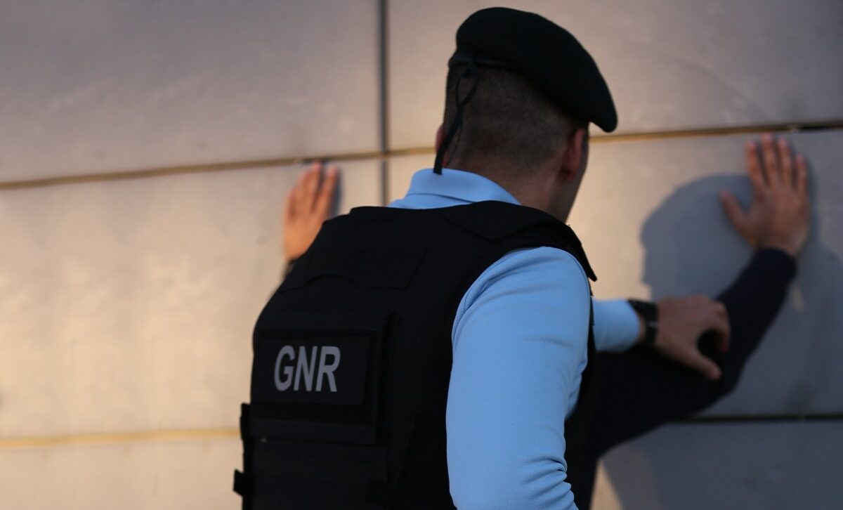 Sul Informação - Homem de 34 anos detido em Alcoutim por furto em unidade hoteleira