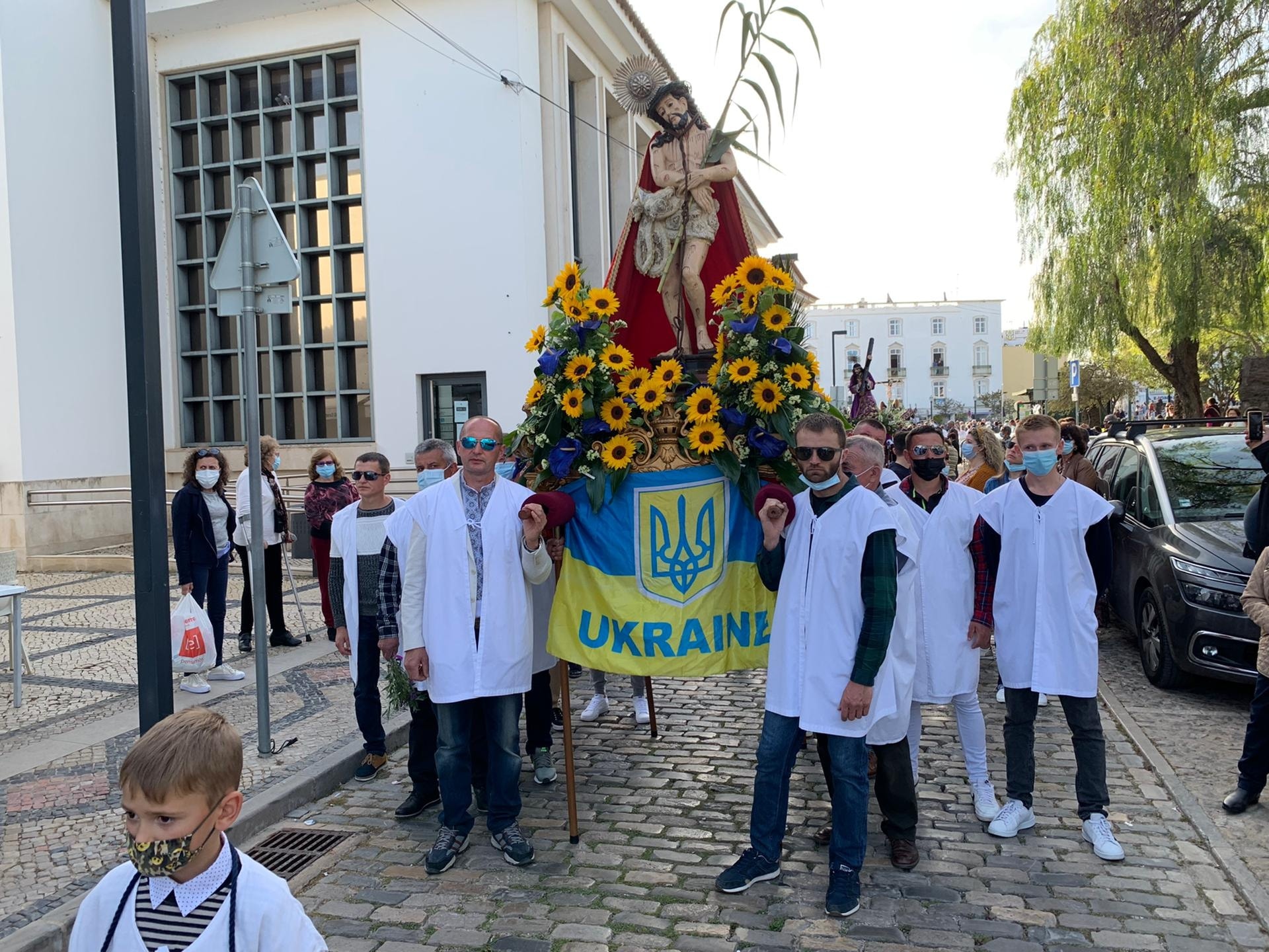 Sul Informação - Celebrações da Semana Santa em Tavira contam com comunidade ucraniana algarvia