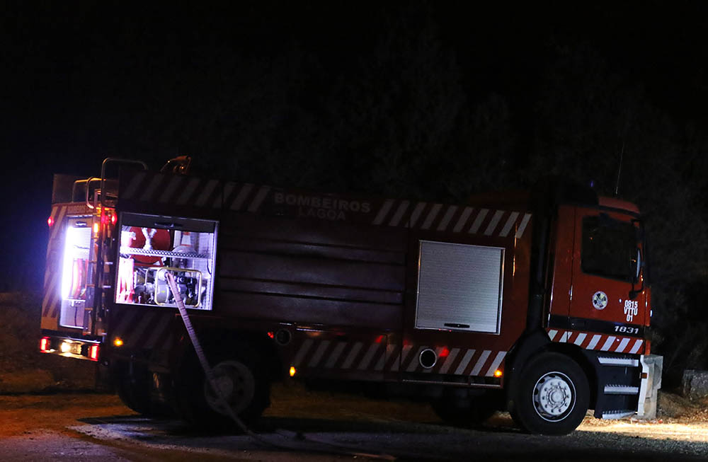 Sul Informação - Meios reforçados no combate ao fogo em Monchique [com fotos]