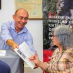 Sul Informação - Livro que conta a história geológica do Planalto do Escarpão apresentado em Albufeira