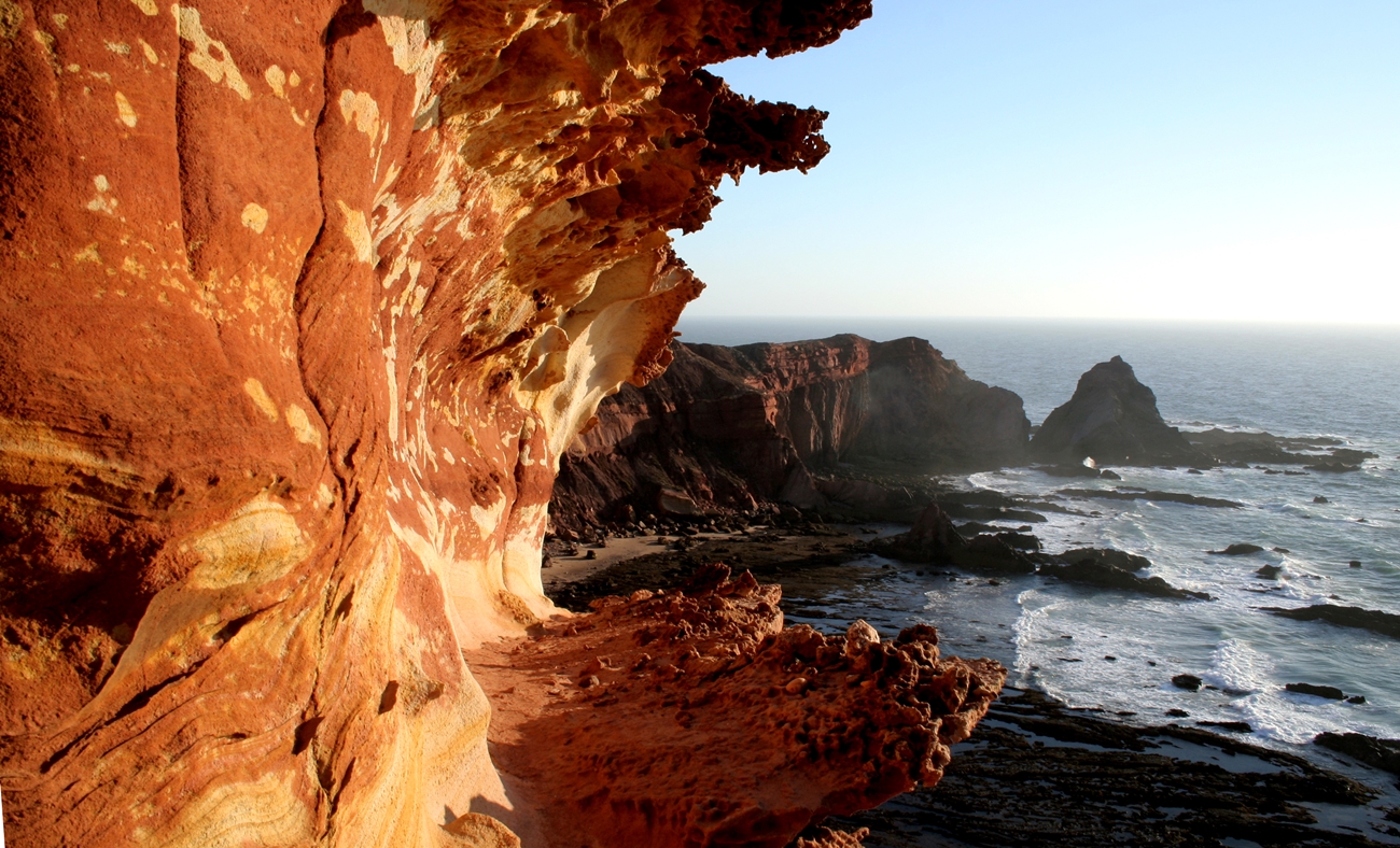 Sul Informação - Um fotógrafo em busca da “discordância angular da Praia do Telheiro”
