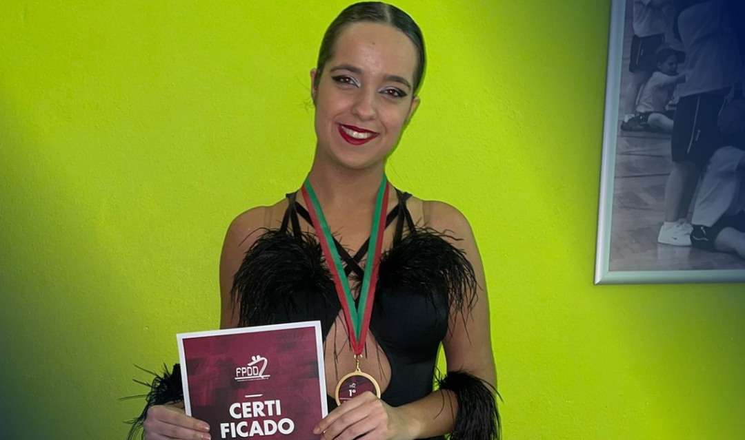 Sul Informação - Atleta do FC Ferreiras sagra-se bi-campeã nacional de Dança Desportiva