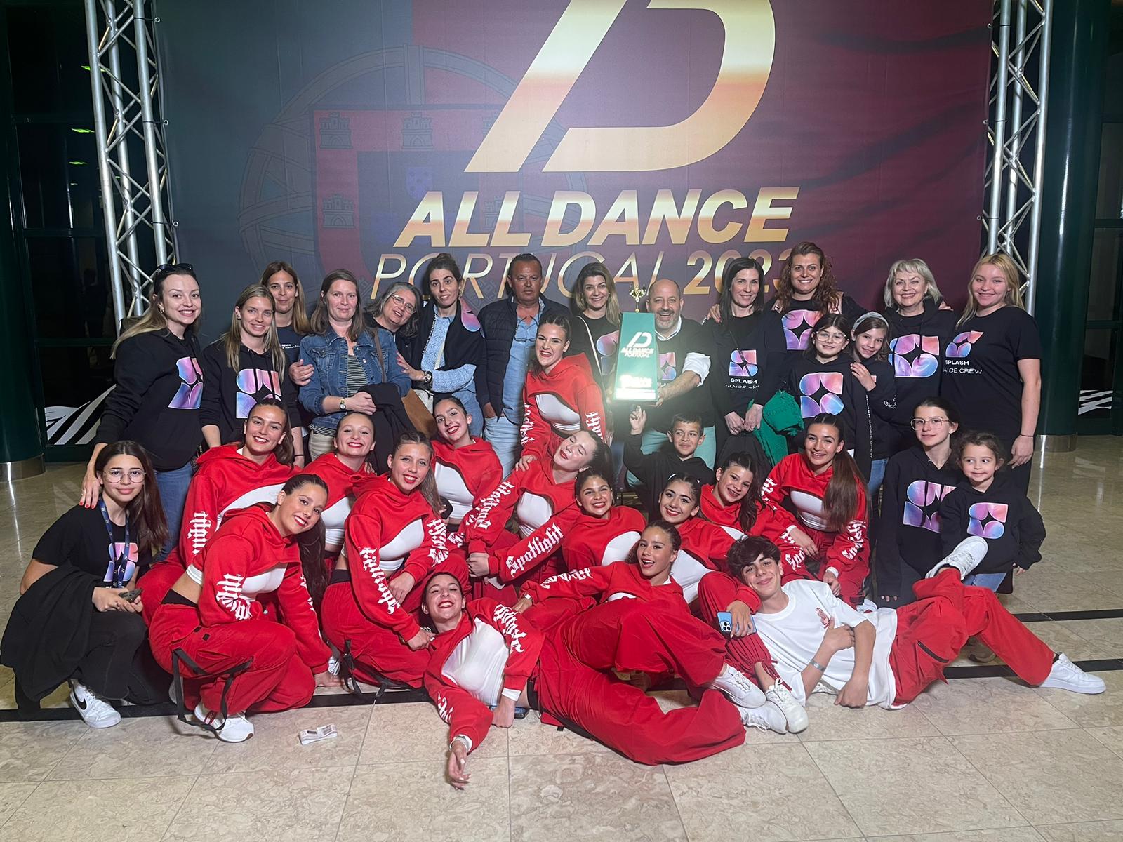 Sul Informação - Alunos da Escola de Dança Splash alcançam mais de 10 prémios em competição nacional