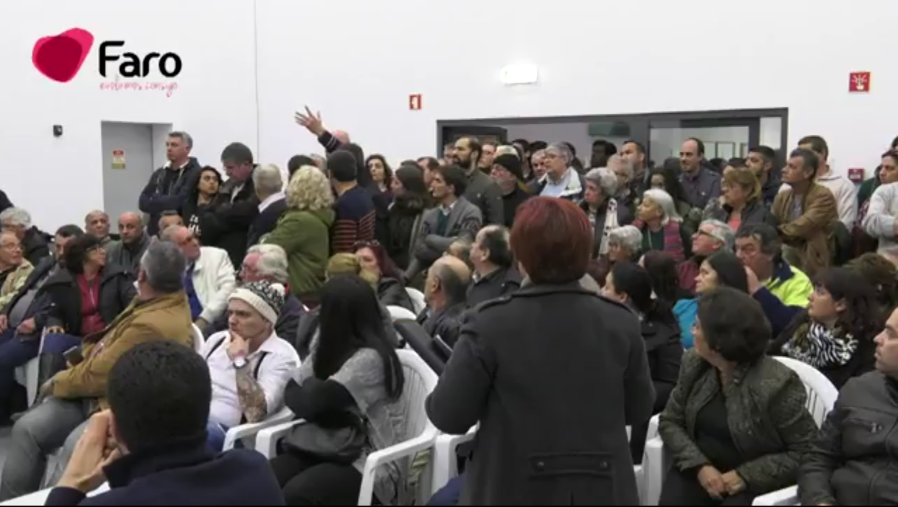 Sul Informação - Assembleia Municipal de Faro suspensa continua na Universidade do Algarve