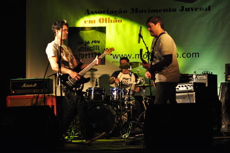 Sul Informação - «Plant» e «One Step Ahead» completam cartaz desta noite no Abril Bandas Mil (Com Fotos)
