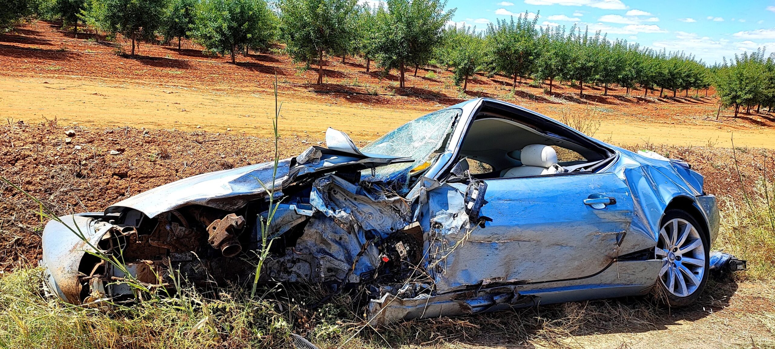 Sul Informação - Colisão entre dois automóveis provoca a morte a idoso de 85 anos