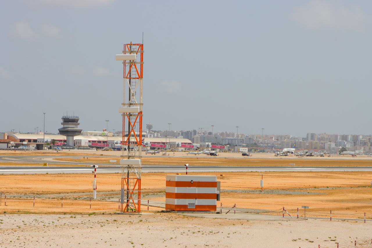 Sul Informação - Faro com queda de 97% nos movimentos do 2º trimestre, a maior em aeroportos nacionais