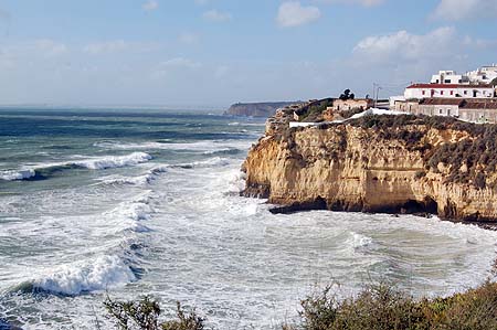 Sul Informação - Agitação Marítima coloca Algarve e Beja em alerta amarelo