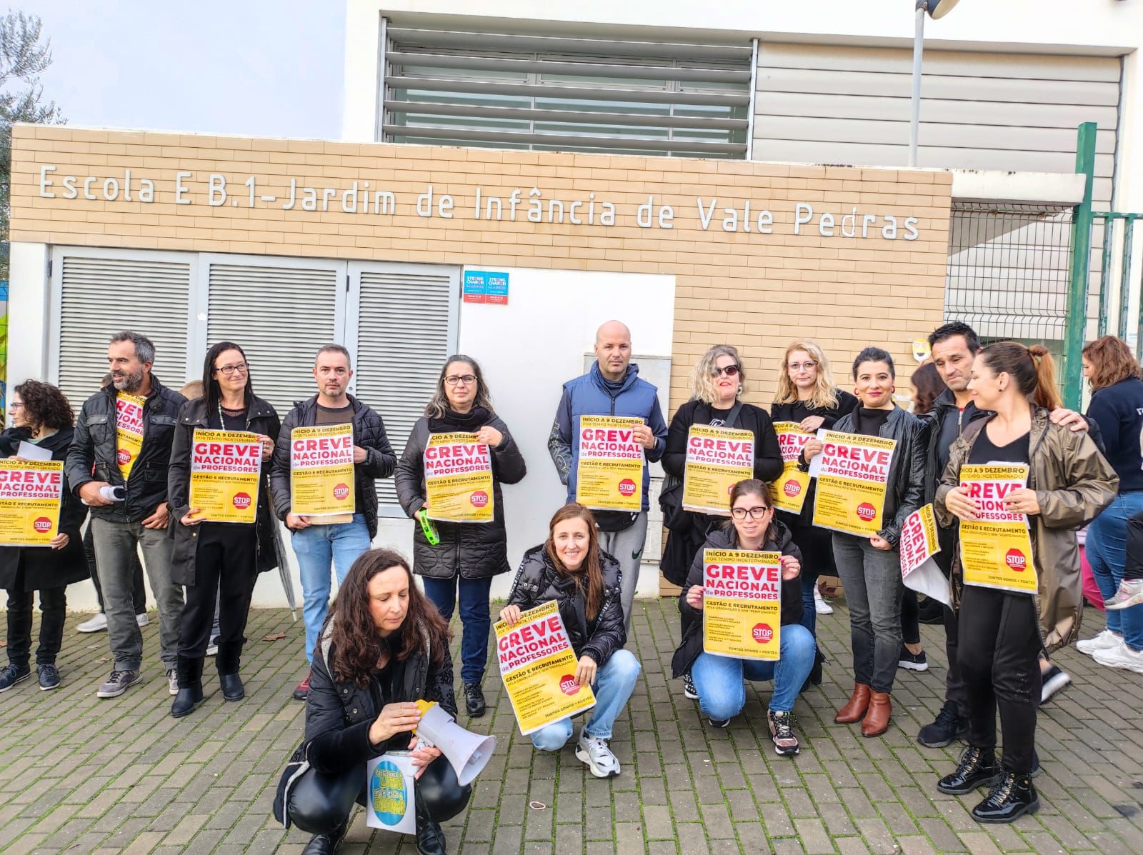 Sul Informação - Professores continuam em greve nas escolas de todo o Algarve