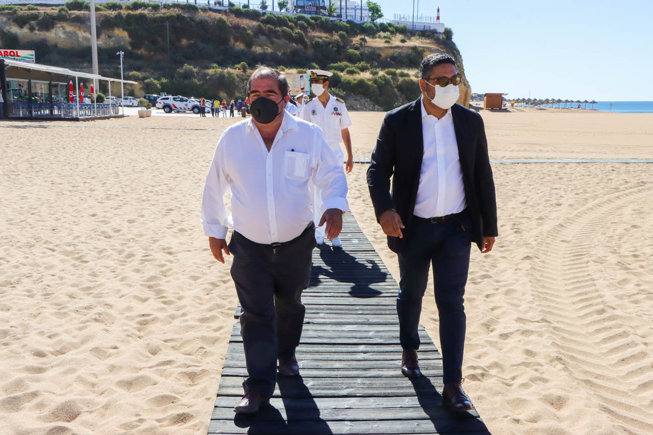 Sul Informação - Apesar do «pequeno Verão que vamos ter», Albufeira está «otimista»