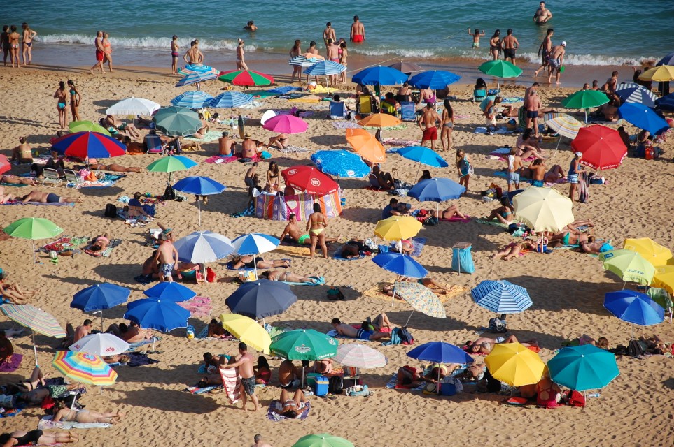 Sul Informação - Quase metade dos portugueses prefere fazer férias no Algarve