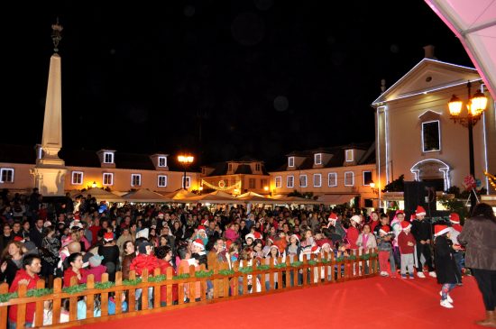 Sul Informação - VRSA celebra Natal com música, dança e pista de gelo