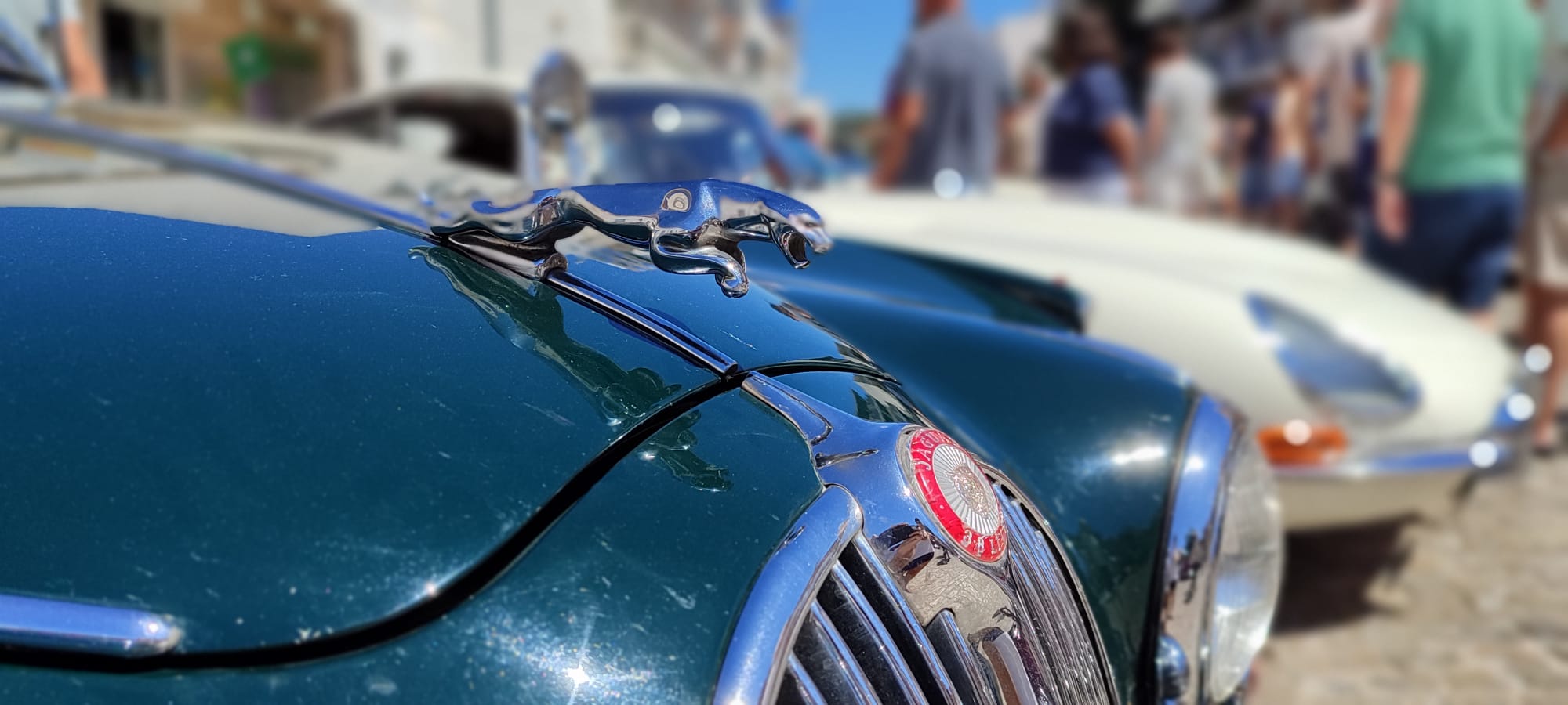 Sul Informação - 70 anos de história automobilística clássica desfilaram por São Brás de Alportel