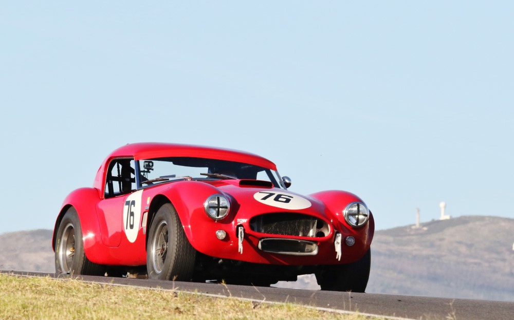 Sul Informação - Bólides de antigamente aceleram no Autódromo em mais um Algarve Classic Festival