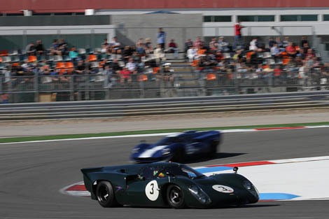 Sul Informação - Automóveis repletos de história correm no Autódromo do Algarve
