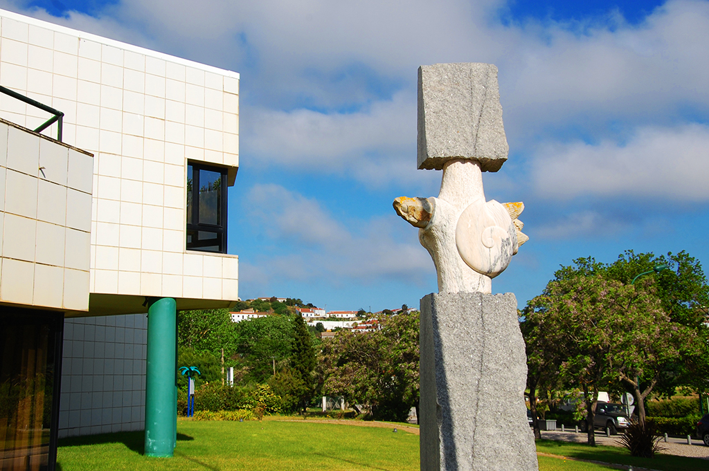 Sul Informação - Município de Aljezur também vai apoiar Bolsas de Mérito da Universidade do Algarve