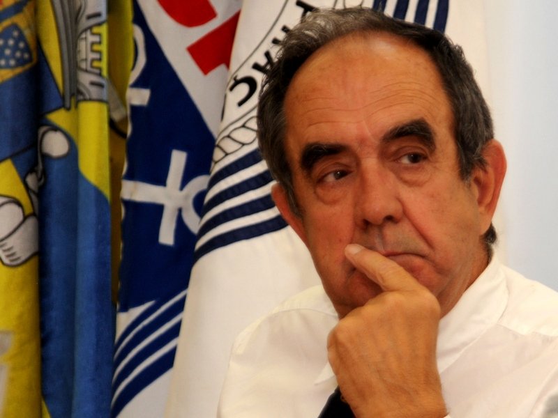 Sul Informação - Morreu o oficial da Marinha Almada Contreiras que indicou a senha para o 25 de Abril