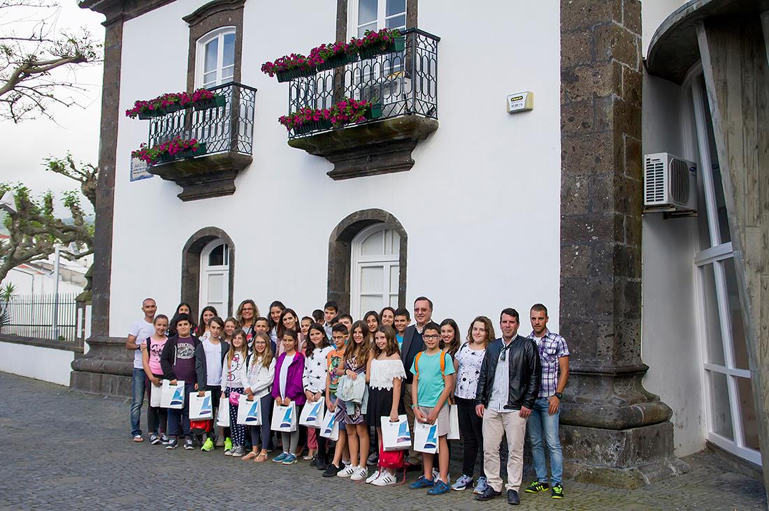 Sul Informação - Alunos de escolas de Lagoa passaram uma semana em Lagoa… dos Açores