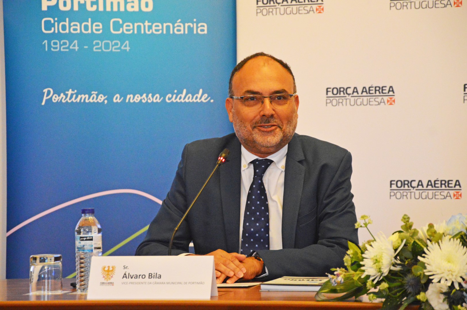Sul Informação - Álvaro Bila é o presidente da Câmara de Portimão, Eduardo Catarino é o novo vereador