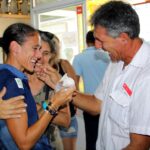 Sul Informação - Sorrisos, abraços e algumas lágrimas na receção de Pechão a Ana Cabecinha