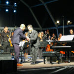 Sul Informação - Filipe Raposo e Orquestra Clássica do Sul deram música ao 15º aniversário do Teatro das Figuras