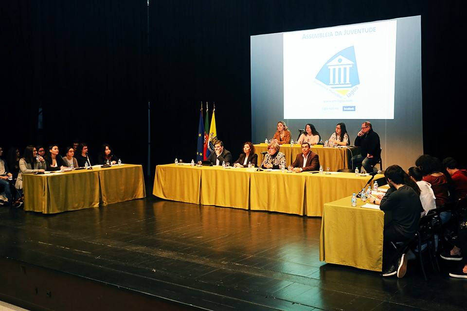 Sul Informação - Jovens de Lagos juntaram-se para discutir mobilidade e património