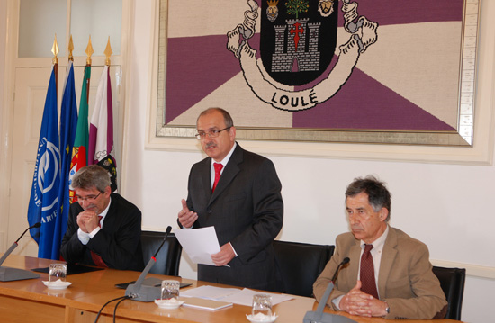Sul Informação - Câmara de Loulé e universidade unem-se para promover desenvolvimento local