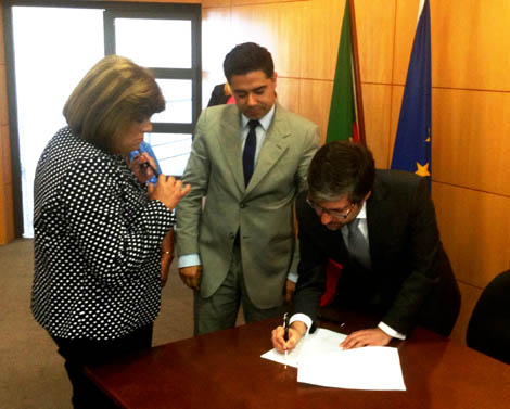Sul Informação - VRSA assina Contrato Local de Desenvolvimento Social para dinamizar emprego