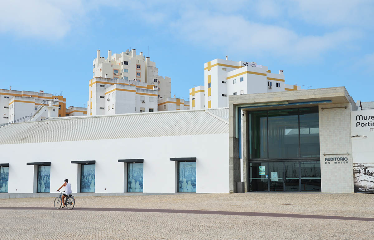 Sul Informação - Assembleia Municipal de Portimão discute Estratégia Local de Habitação