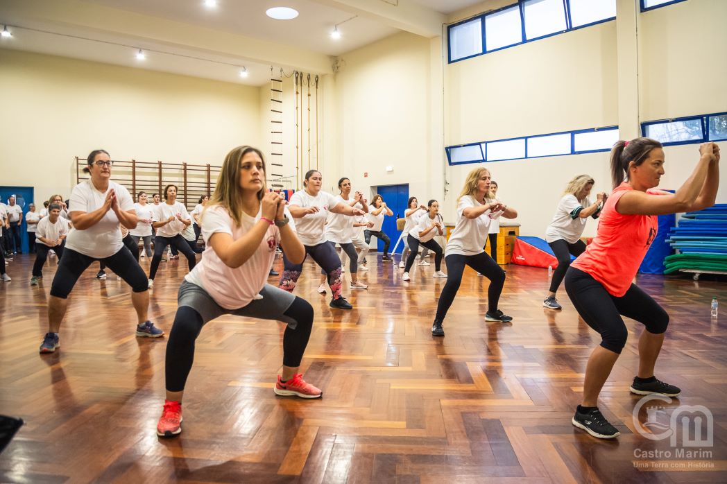 Sul Informação - Mega aula de fitness angaria donativos para a Associação Oncológica do Algarve