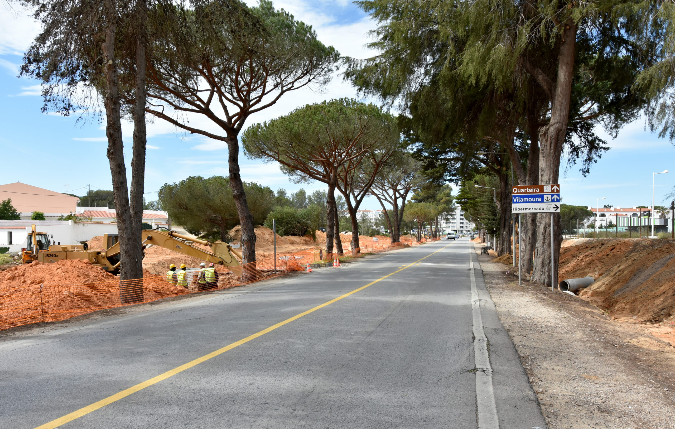 Sul Informação - Construção da Avenida Norte corta trânsito à entrada de Quarteira e no acesso a Vilamoura