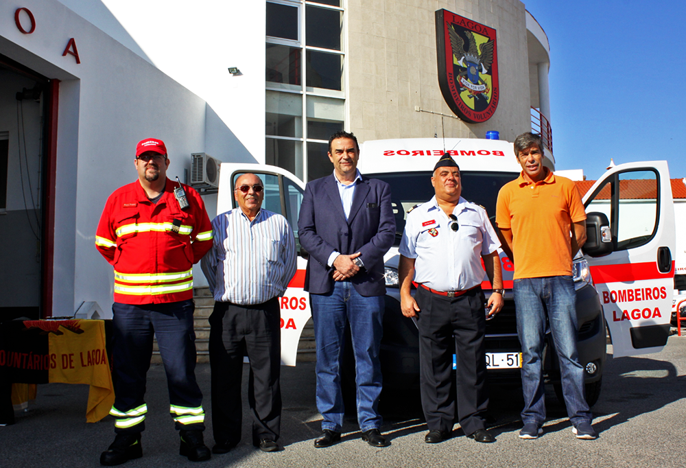 Sul Informação - Câmara Municipal oferece ambulância aos Bombeiros Voluntários de Lagoa