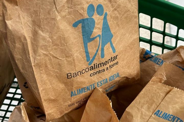 Sul Informação - Banco Alimentar aceita voluntários para a campanha em loja do próximo fim-de-semana